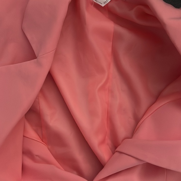 Pink Venus cropped blazer, size 16, EUC, PTP 22 - Picture 4 of 6